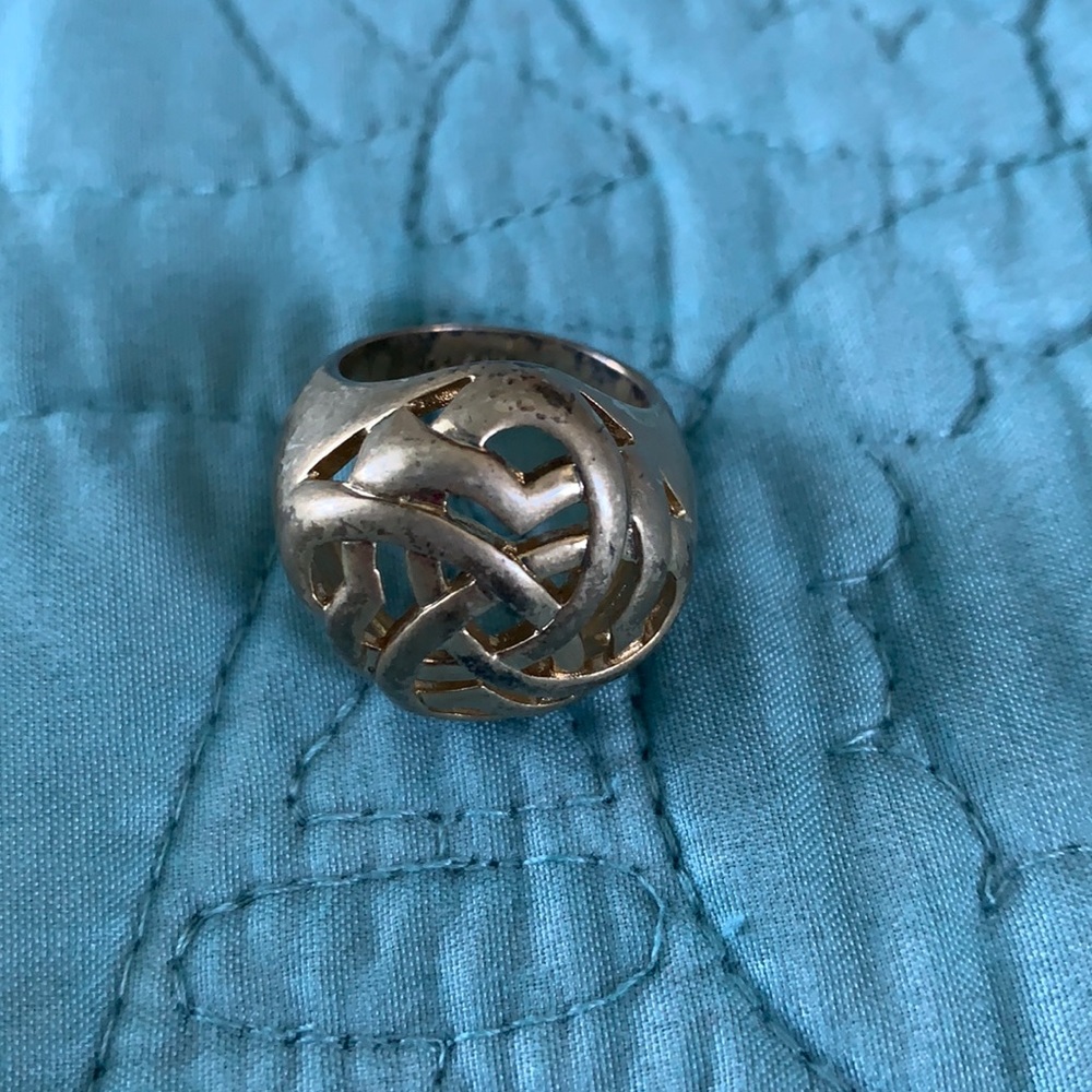 Super fun ring!